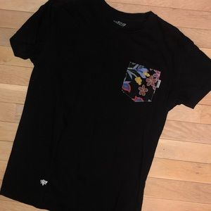 Serengetee fabric designed pocket tee unisex sz S